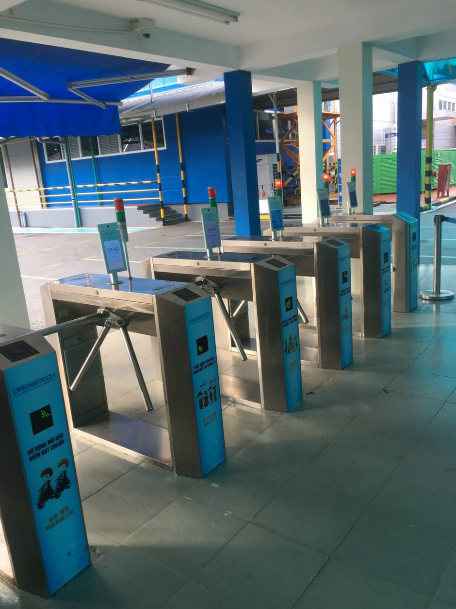 Cổng xoay Tripod Turnstile TTC Việt Nam lắp đặt tại nhà máy Dream Tech