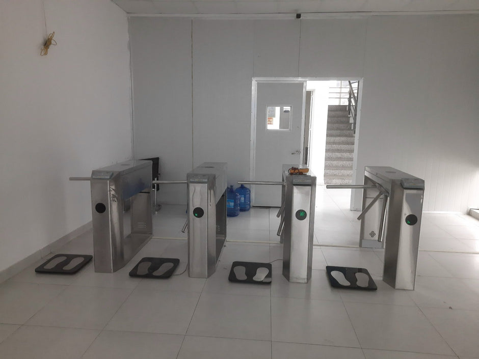 Cổng xoay 3 càng – Cường Anh Hải Phòng